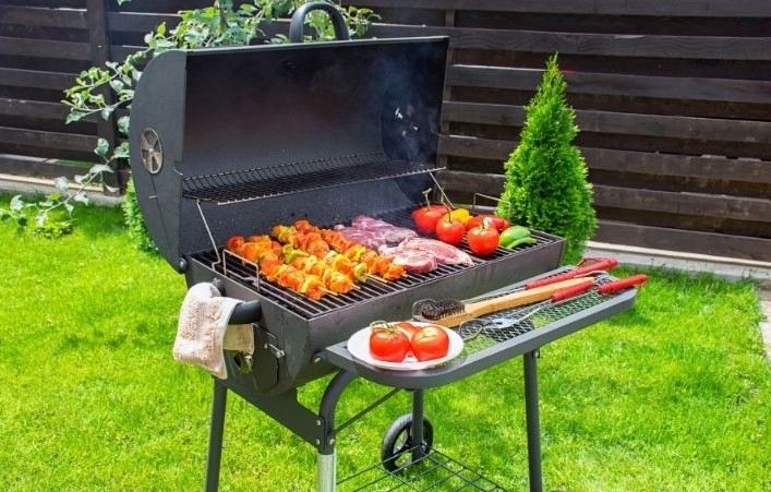 家で楽しむアウトドアリビング ─ 庭の使い方